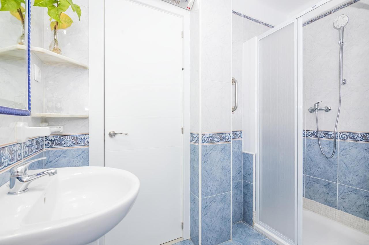 Ramirez De Madrid City Center Apartment Malaga Exterior photo